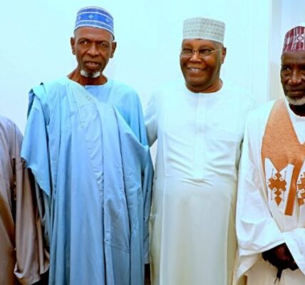 Atiku Shows Off Primary School Classmates