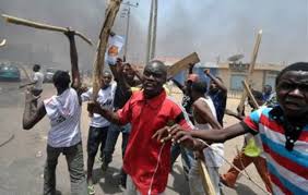 Robber Dies in Lagos After Angry Mob's Attack