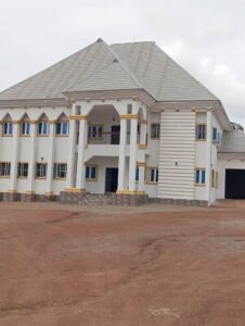 Jubilations As Lumen Christi Parish Olua-Enyingba Gifts Mansion To Parish Priest
