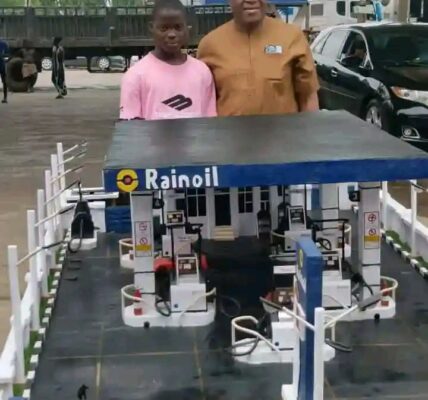 Ebonyi Teenager Receives N5M, Scholarship From Rainoil Boss For Designing Station